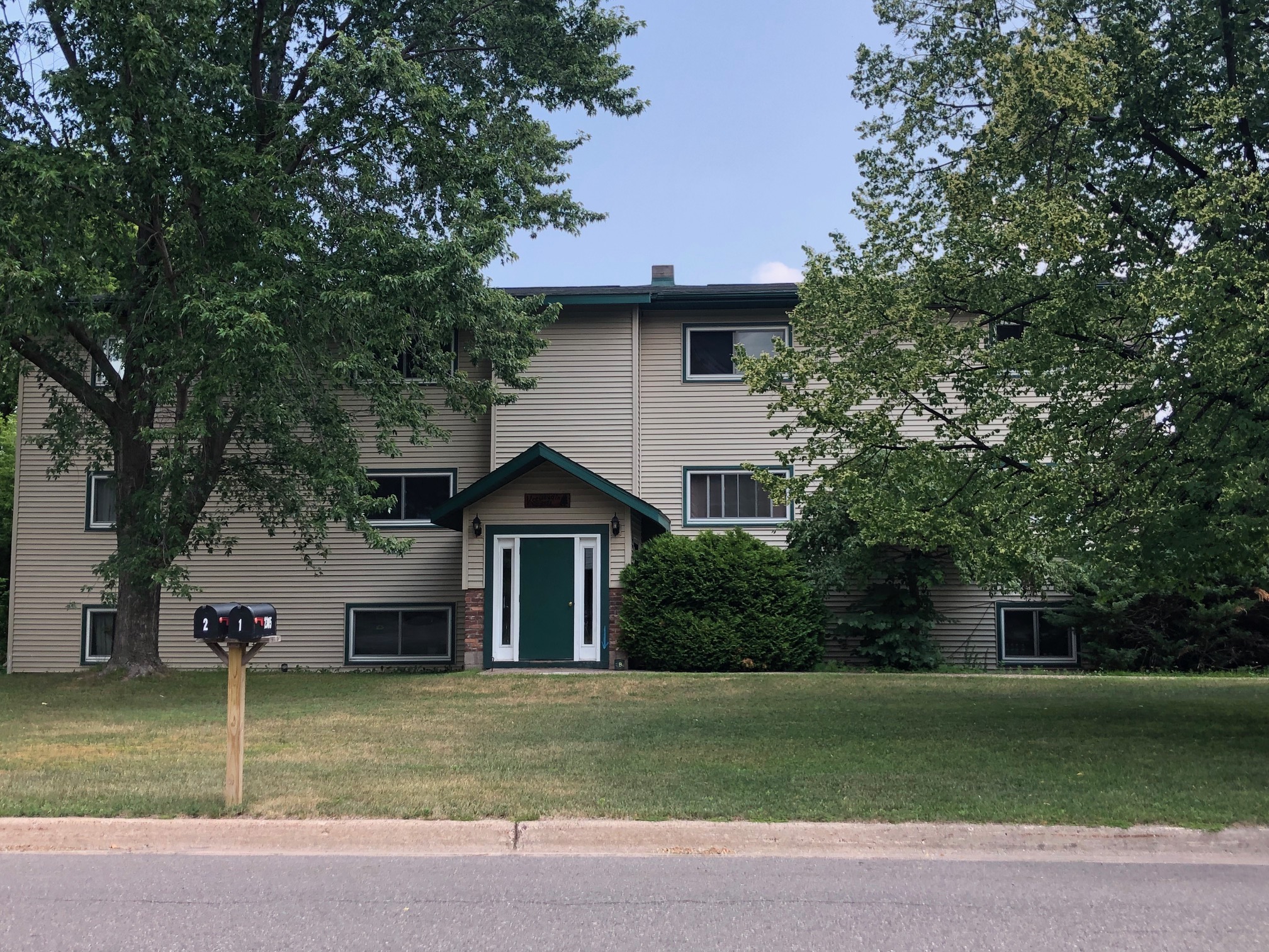Property main image